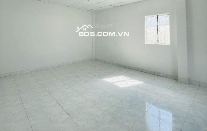 Bán nhà trên đường Lê Đức Thọ, P.16, 100m giá chỉ 7 tỷ, hẻm thông.